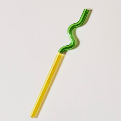 Two-tone grass straw